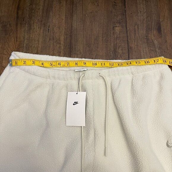 Nike Oversized Hi Rise Joggers - Picture 6 of 10